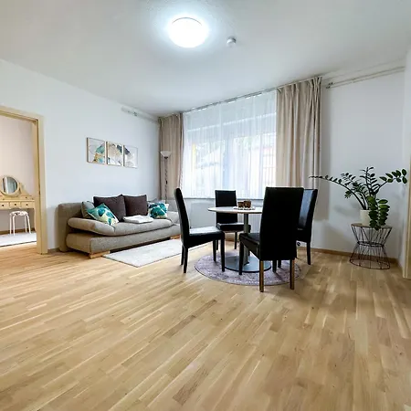 דירה Zum Wohlfuehlen! פלדבאך